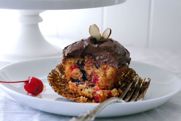 gluten free recipes almond chocolate cherry cupcakes