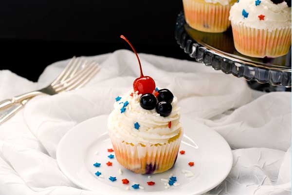 Gluten Free Red White and Blueberry Cupcakes Recipe