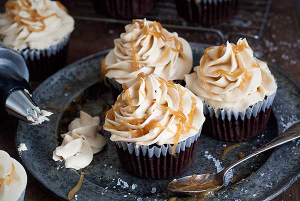 Gluten Free Easy Salted Caramel Frosting