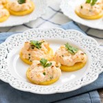Gluten Free Cheesy Shrimp and Grits Crostini Recipe