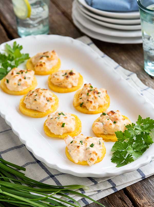 Gluten Free Cheesy Shrimp and Grits Crostini Recipe Featured