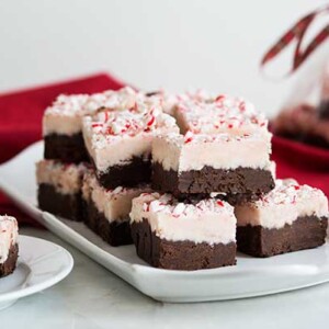 Quick and easy gluten free chocolate peppermint fudge recipe
