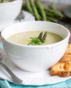 Gluten and dairy free creamy asparagus and pea soup recipe