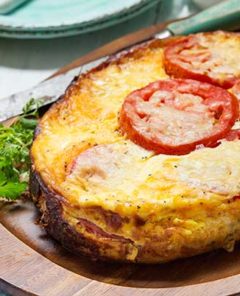 Gluten Free Slow Cooker Bacon, Cheddar, and Tomato Quiche