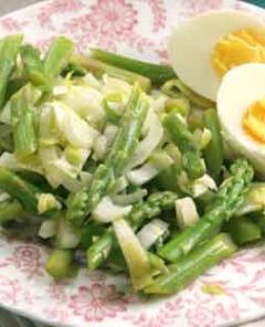 Asparagus Endive Salad 400x312 1.jpg