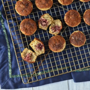Jelly Donut Muffins 600x400 1.jpg