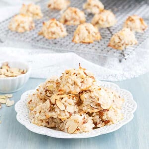 Lemon Almond Macaroons 2.jpg