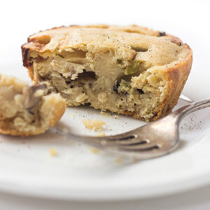 vegan mushroom quiche 2.jpg