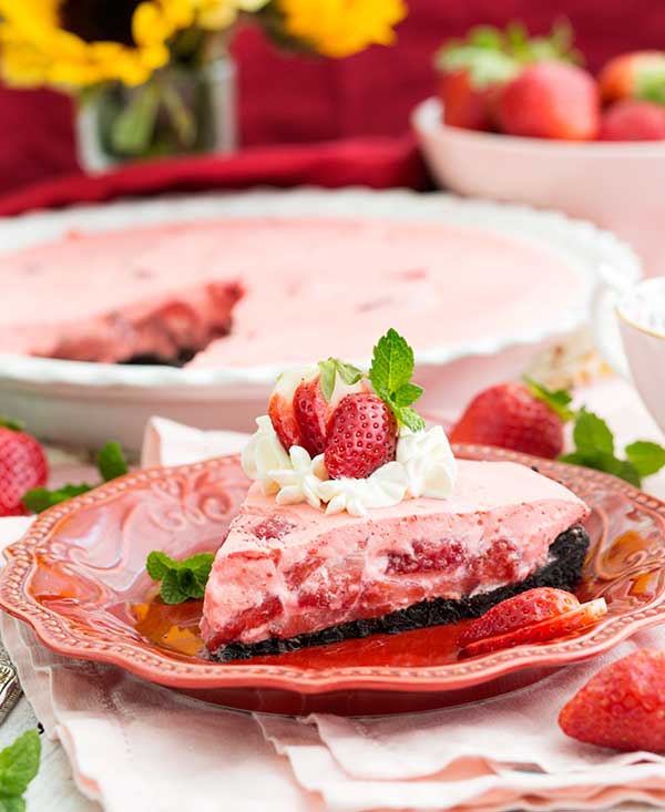 Gluten Free Strawberry Cream Pie Recipe.jpg