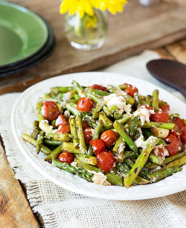 Grilled Asparagus with Balsamic Tomatoes Recipe