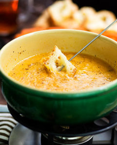 Gluten Free Beer and Cheese Fondue
