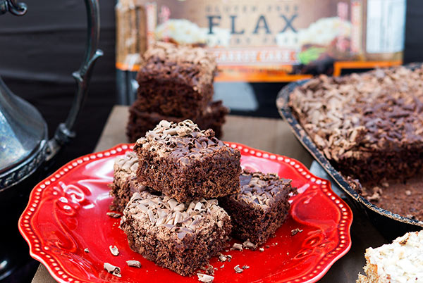 Flax4Life Chocolate Cake for the Holidays