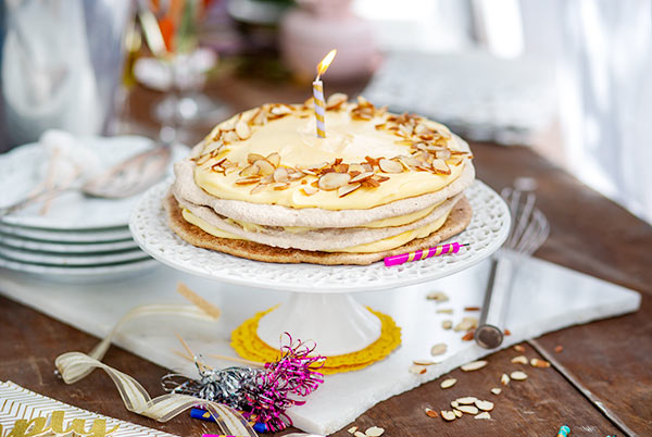 Creamy Lemon Dacquoise Cake