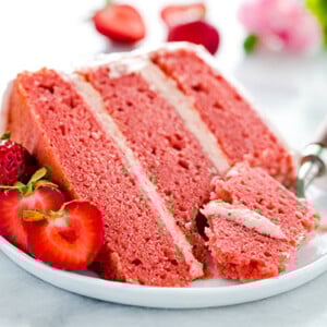 Gluten Free Strawberry Cake