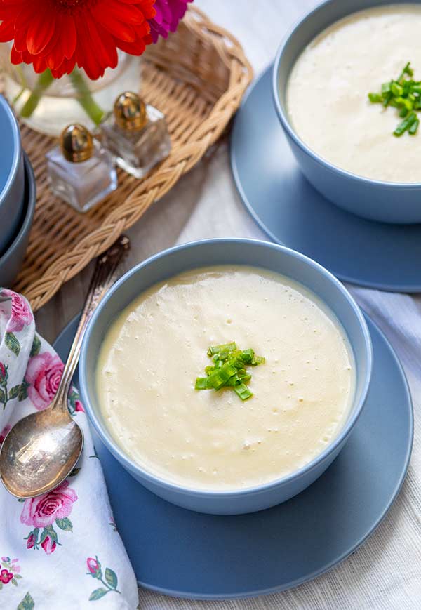 Collagen Potato Leek Soup in bowls with chives on top