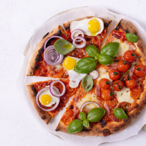 Spring Pizza W Bacon 600x402
