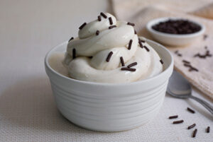 Vanilla-Frozen-Yogurt-Feature