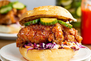 Gluten-Free-Hot-Chicken-Sandwich-feature-(1)