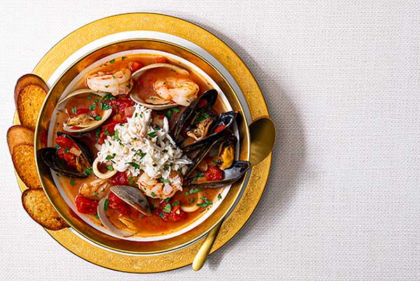 Seven-Fishes-Cioppino-Mag-Feature