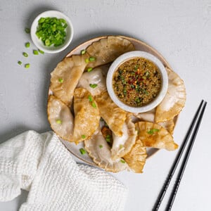 SM-Gluten-Free-Pork-Dumplings-with-Yuzu-Ponzu-Dressing-Feature