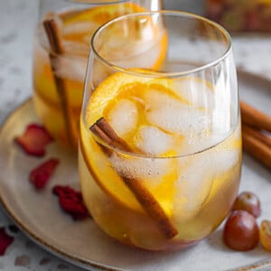 Honey-White-Sangria-Feature