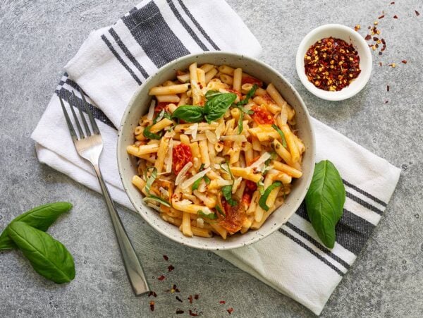 Penne-al-Pomodoro-Feature-2
