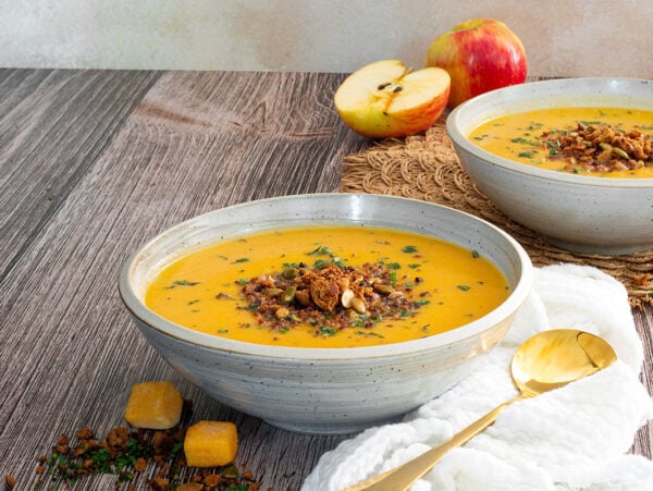 Butternut-Squash-&-Apple-Soup-with-Savory-Gingersnap-Pumpkin-Seed-Crumble-Feature