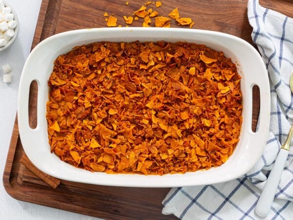 Gluten-Free-Sweet-Potato-Casserole-with-Mini-Marshmallow-and-Sweet-Potato-Crisp-Feature